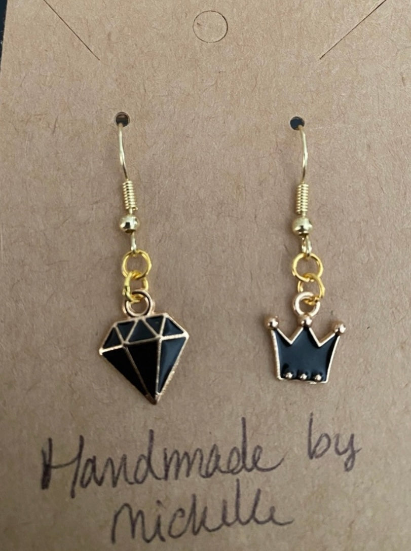 Handmade Mommy & Me Mix Match Earrings “Queen & Princess” 2 pc Bundle