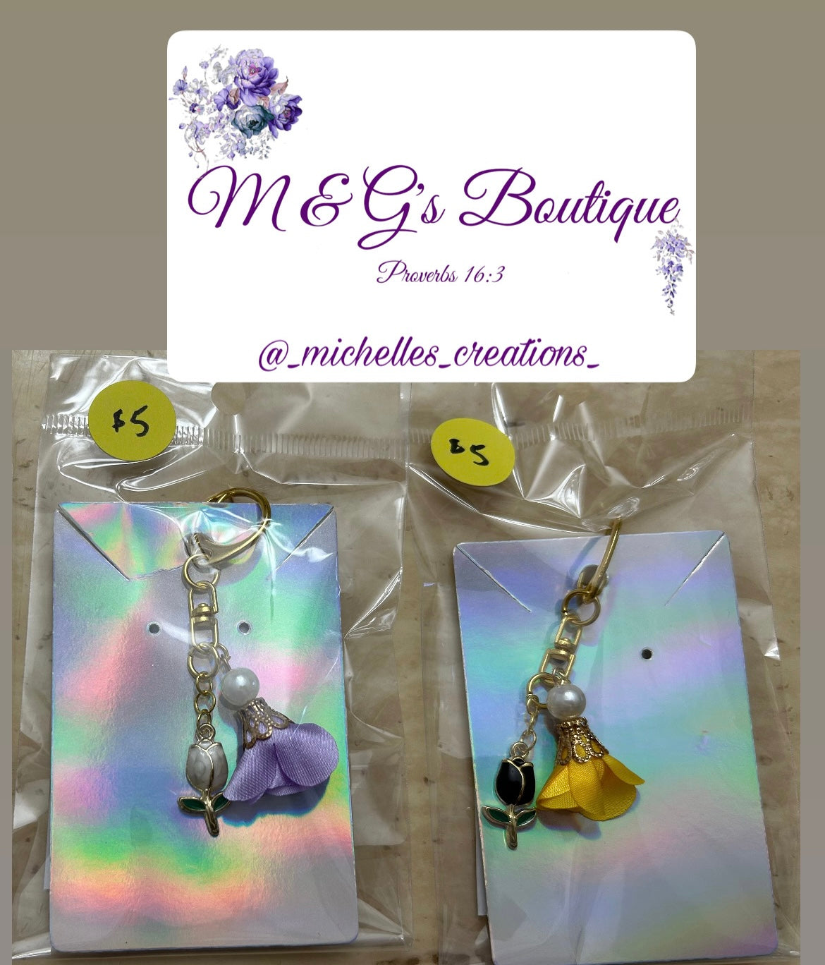 Cutie Creation Tulip Tassel Charm Keyring