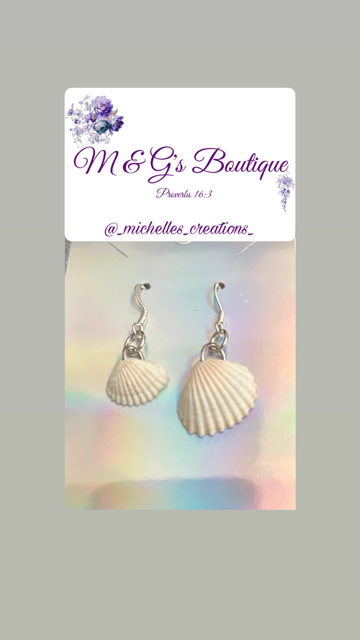 Cutie Creation Mix Match Mini White Pectin Scallop Shell Earrings