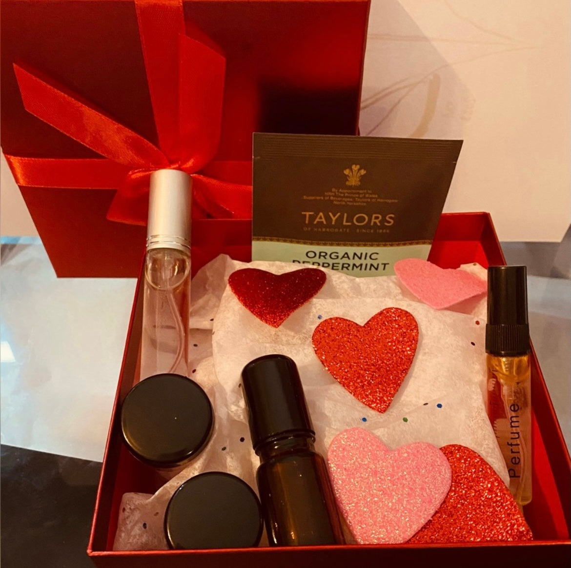 Essential Oils Love & Care Large Box