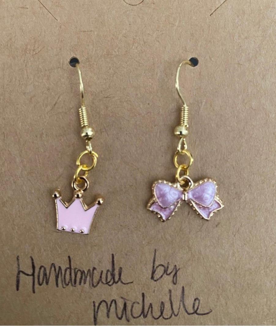 Handmade Mommy & Me Mix Match Earrings “Queen & Princess” 2 pc Bundle
