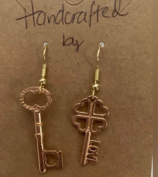Handcrafted Fashion Mix Match Key Heart Drop Earrings
Rose Gold
